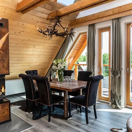 Udanypobyt Sky شقة