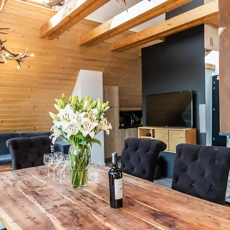 Apartament Sky Spa Apartment