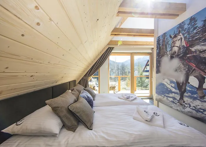 Udanypobyt Sky زاكوباني