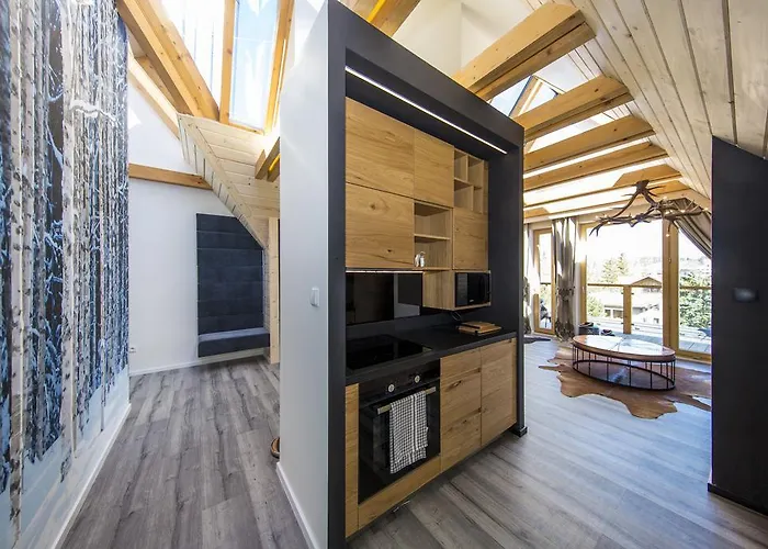 Udanypobyt Sky زاكوباني